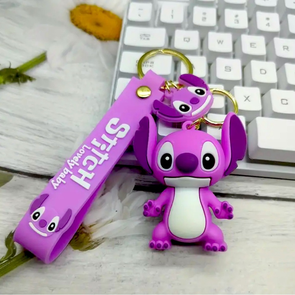 Stitch Keychain - Picture 3 of 5